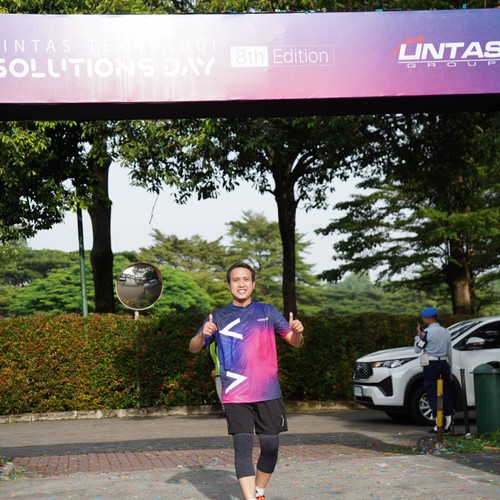 Race photo from LINTAS TEKNOLOGI SOLUTIONS DAY