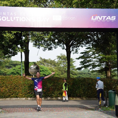 Race photo from LINTAS TEKNOLOGI SOLUTIONS DAY