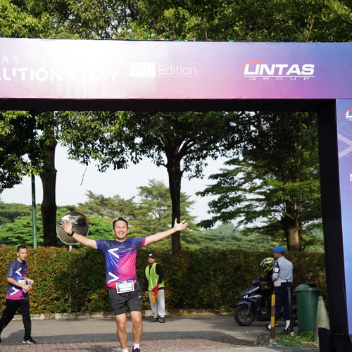 Race photo from LINTAS TEKNOLOGI SOLUTIONS DAY