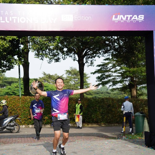 Race photo from LINTAS TEKNOLOGI SOLUTIONS DAY