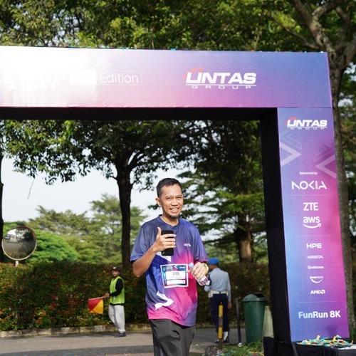 Race photo from LINTAS TEKNOLOGI SOLUTIONS DAY