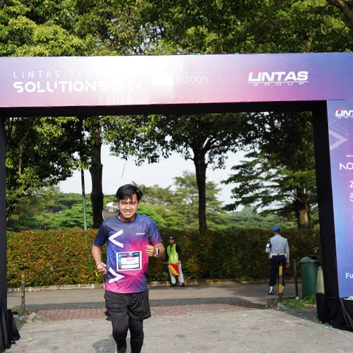 Race photo from LINTAS TEKNOLOGI SOLUTIONS DAY