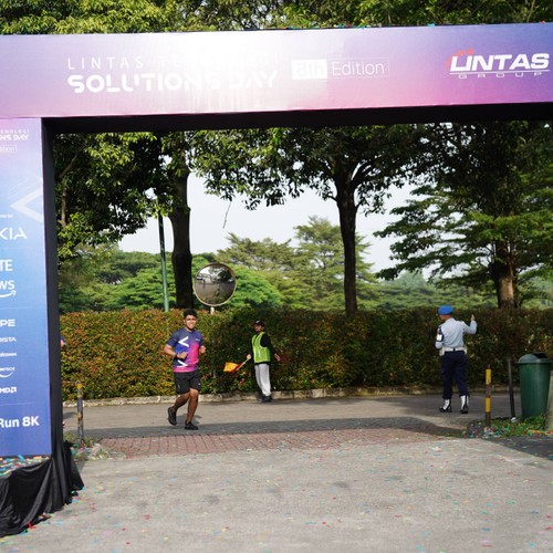 Race photo from LINTAS TEKNOLOGI SOLUTIONS DAY