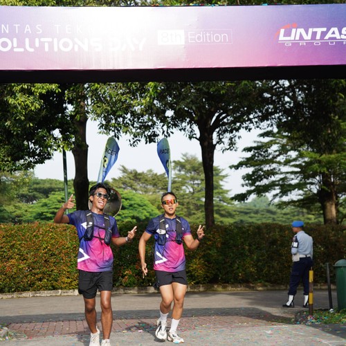 Race photo from LINTAS TEKNOLOGI SOLUTIONS DAY