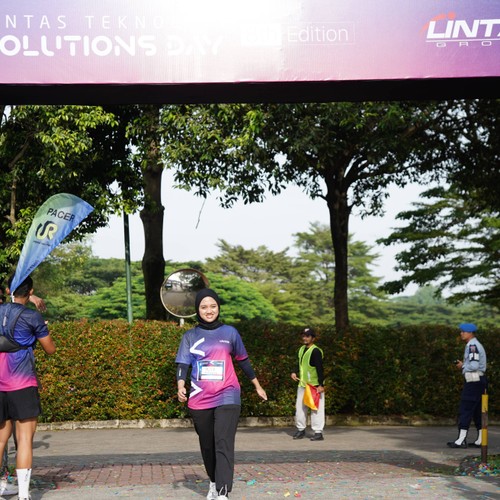 Race photo from LINTAS TEKNOLOGI SOLUTIONS DAY