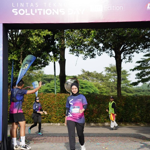 Race photo from LINTAS TEKNOLOGI SOLUTIONS DAY