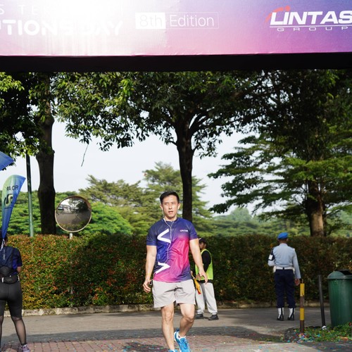 Race photo from LINTAS TEKNOLOGI SOLUTIONS DAY