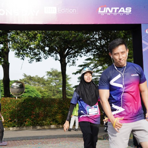 Race photo from LINTAS TEKNOLOGI SOLUTIONS DAY