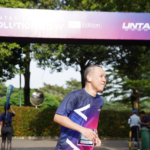 Race photo from LINTAS TEKNOLOGI SOLUTIONS DAY
