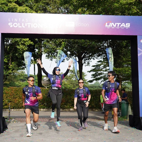 Race photo from LINTAS TEKNOLOGI SOLUTIONS DAY