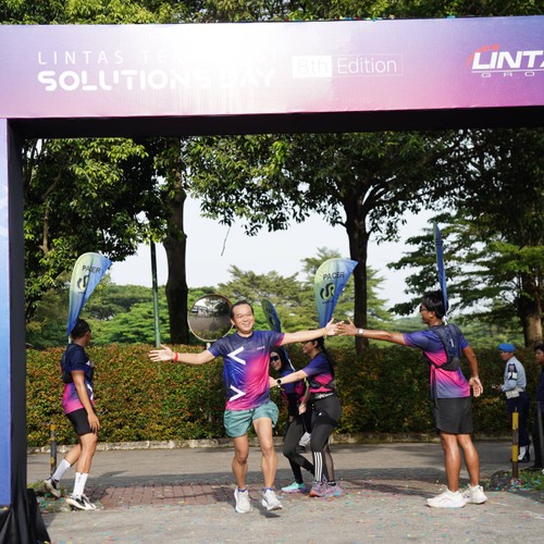 Race photo from LINTAS TEKNOLOGI SOLUTIONS DAY