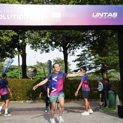 Race photo from LINTAS TEKNOLOGI SOLUTIONS DAY