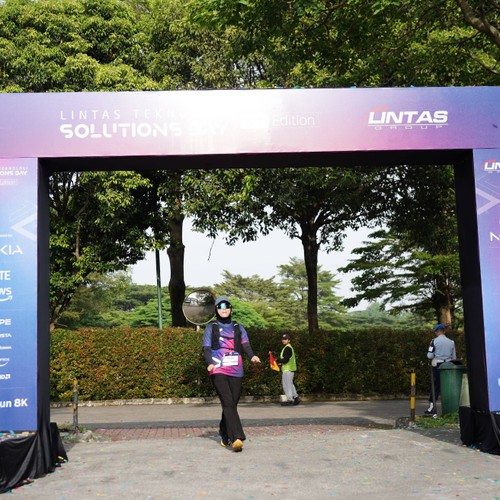 Race photo from LINTAS TEKNOLOGI SOLUTIONS DAY
