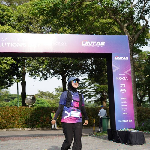 Race photo from LINTAS TEKNOLOGI SOLUTIONS DAY