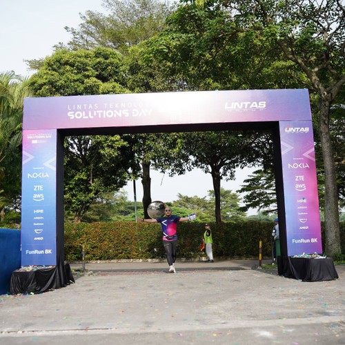 Race photo from LINTAS TEKNOLOGI SOLUTIONS DAY