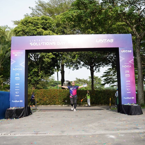 Race photo from LINTAS TEKNOLOGI SOLUTIONS DAY