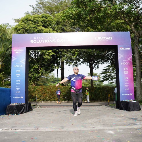 Race photo from LINTAS TEKNOLOGI SOLUTIONS DAY
