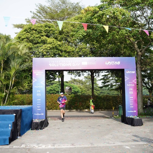 Race photo from LINTAS TEKNOLOGI SOLUTIONS DAY