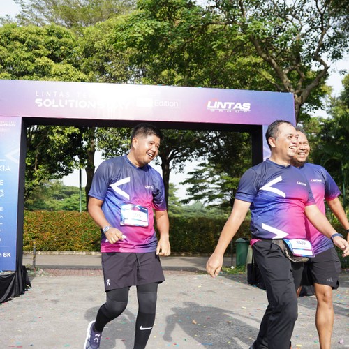 Race photo from LINTAS TEKNOLOGI SOLUTIONS DAY