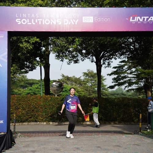Race photo from LINTAS TEKNOLOGI SOLUTIONS DAY