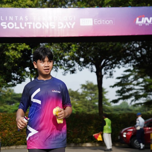 Race photo from LINTAS TEKNOLOGI SOLUTIONS DAY