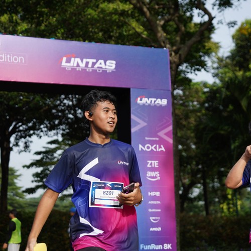 Race photo from LINTAS TEKNOLOGI SOLUTIONS DAY