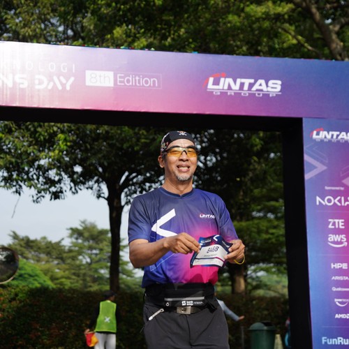 Race photo from LINTAS TEKNOLOGI SOLUTIONS DAY