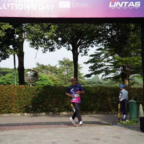 Race photo from LINTAS TEKNOLOGI SOLUTIONS DAY