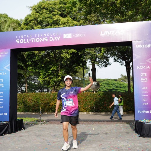 Race photo from LINTAS TEKNOLOGI SOLUTIONS DAY