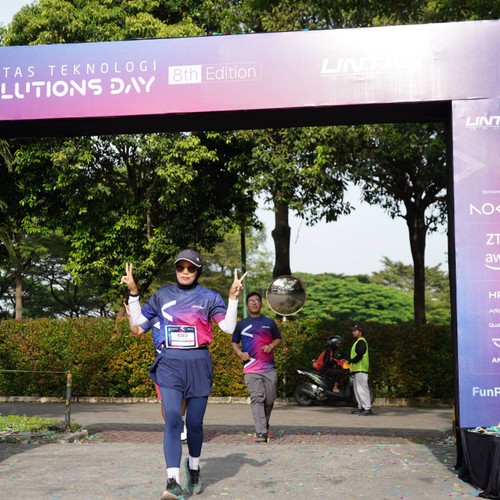 Race photo from LINTAS TEKNOLOGI SOLUTIONS DAY