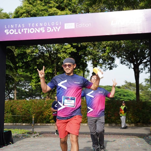 Race photo from LINTAS TEKNOLOGI SOLUTIONS DAY
