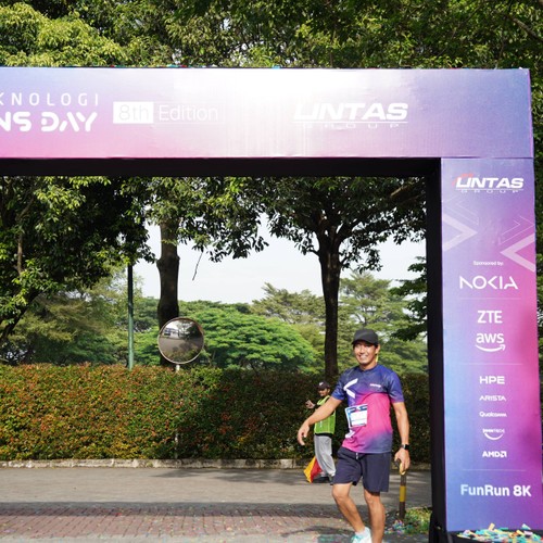Race photo from LINTAS TEKNOLOGI SOLUTIONS DAY