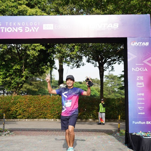 Race photo from LINTAS TEKNOLOGI SOLUTIONS DAY