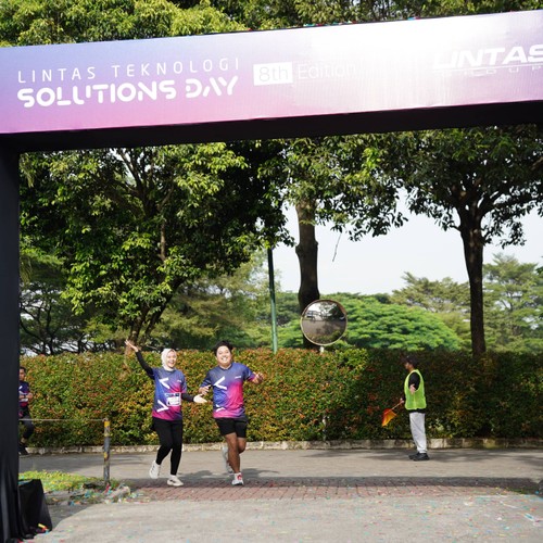 Race photo from LINTAS TEKNOLOGI SOLUTIONS DAY