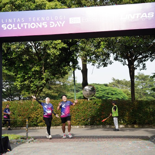Race photo from LINTAS TEKNOLOGI SOLUTIONS DAY