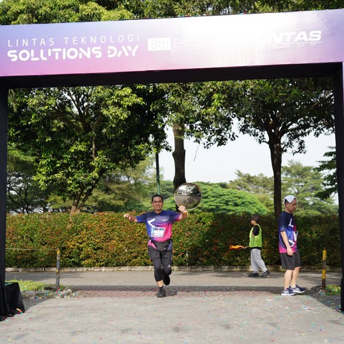 Race photo from LINTAS TEKNOLOGI SOLUTIONS DAY