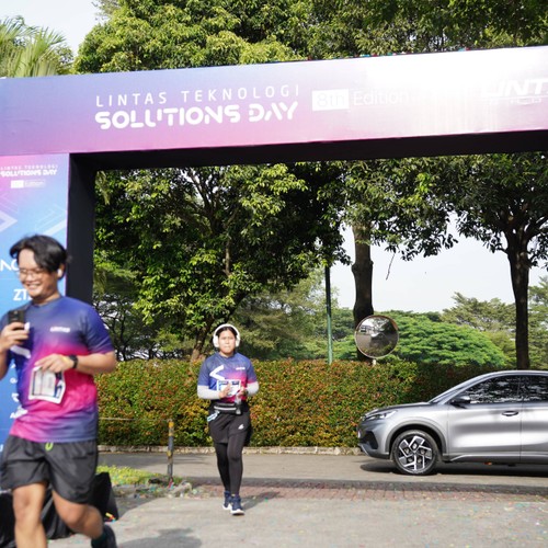 Race photo from LINTAS TEKNOLOGI SOLUTIONS DAY