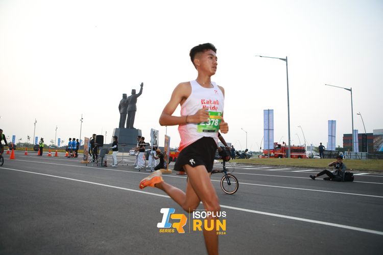 Race photo from ISOPlus Run 2024 Jakarta