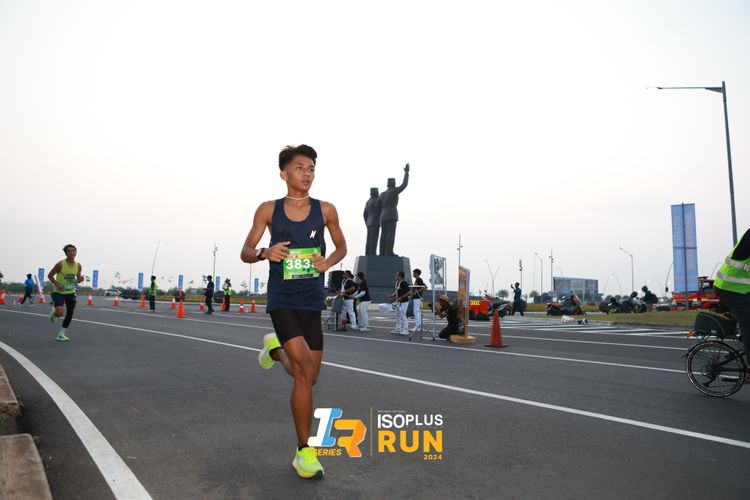 Race photo from ISOPlus Run 2024 Jakarta