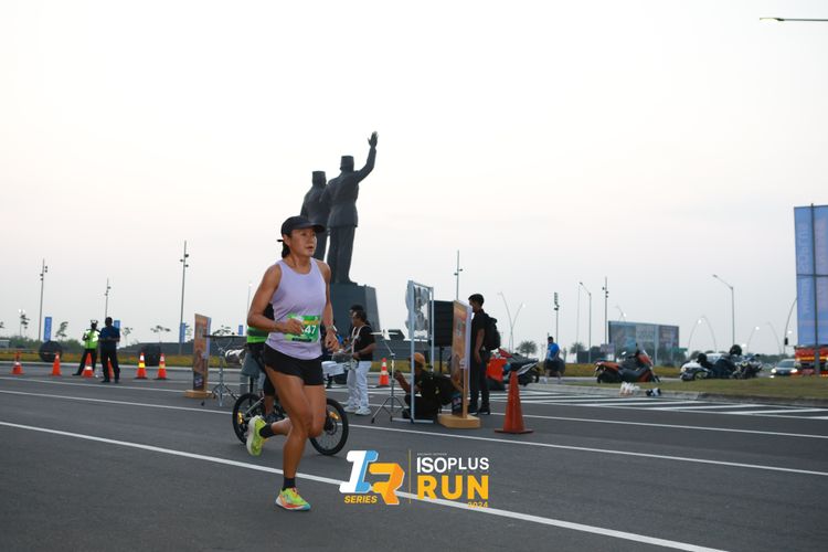 Race photo from ISOPlus Run 2024 Jakarta