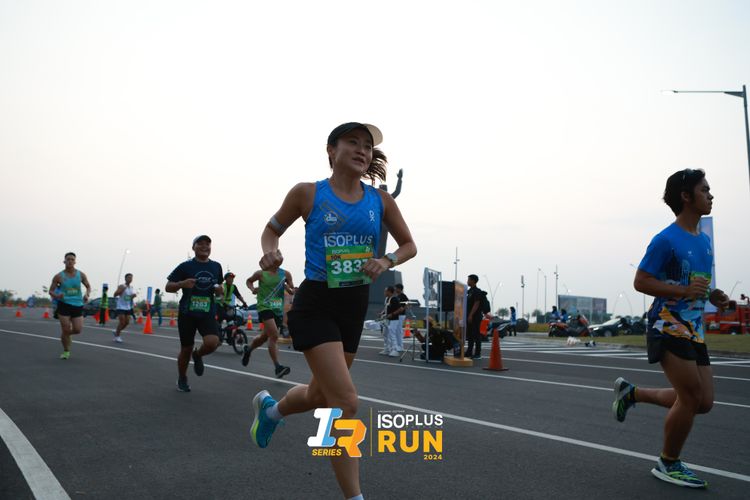 Race photo from ISOPlus Run 2024 Jakarta
