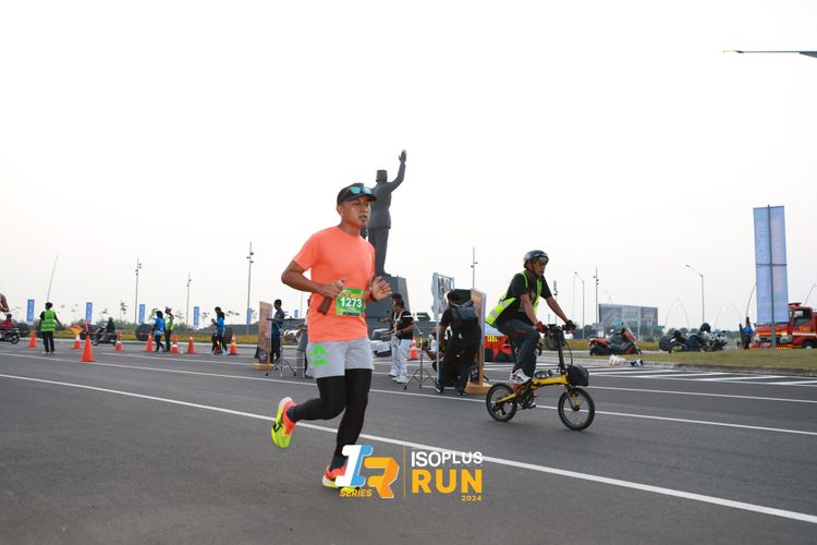 Race photo from ISOPlus Run 2024 Jakarta
