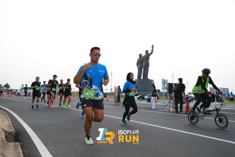 Race photo from ISOPlus Run 2024 Jakarta