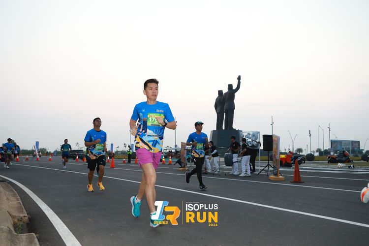 Race photo from ISOPlus Run 2024 Jakarta