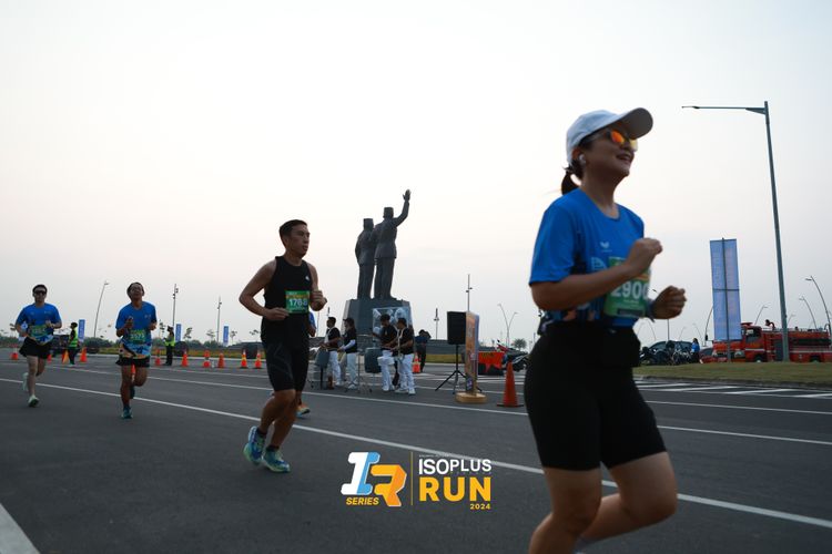 Race photo from ISOPlus Run 2024 Jakarta