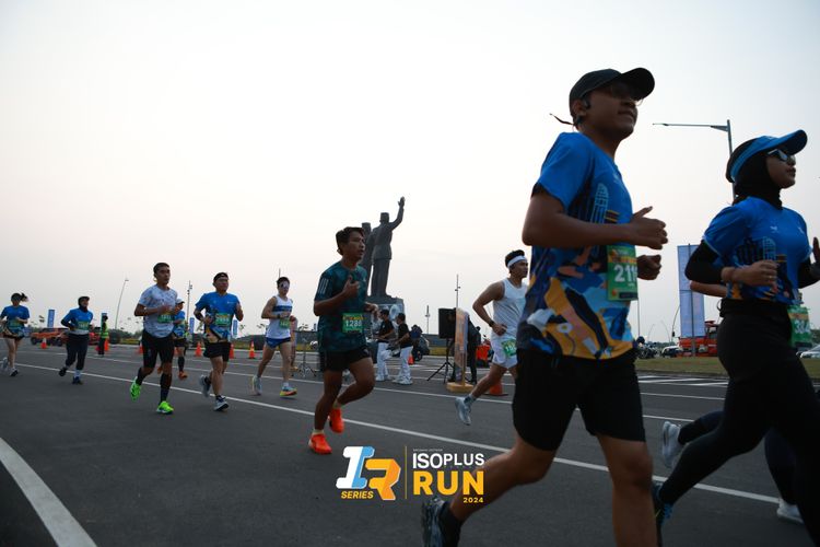 Race photo from ISOPlus Run 2024 Jakarta