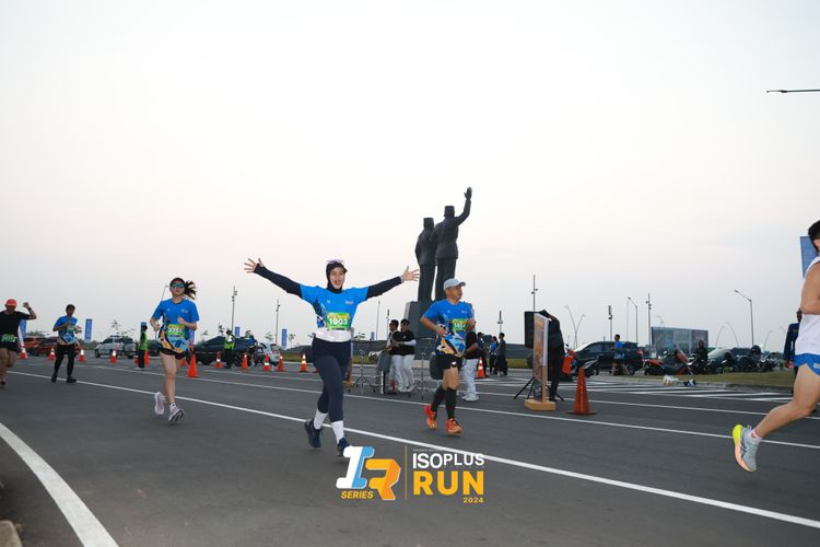 Race photo from ISOPlus Run 2024 Jakarta