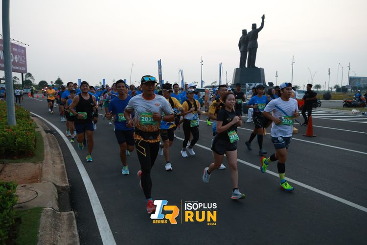 Race photo from ISOPlus Run 2024 Jakarta