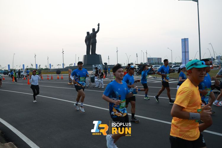 Race photo from ISOPlus Run 2024 Jakarta