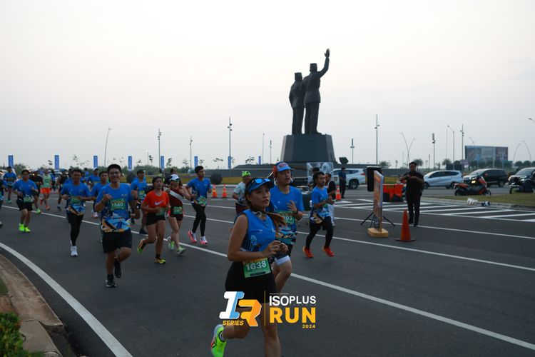 Race photo from ISOPlus Run 2024 Jakarta